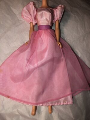 Vintage BARBIE 1984 WEDDING Party Bridesmaid Gown Pink Purple #7967 Mattel | eBay Vintage BARBIE 1984 WEDDING Party Bridesmaid Gown Pink Purple #7967 Mattel | eBay