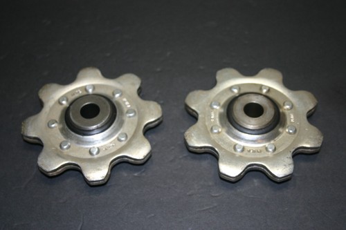 Aetna AG2558S, chain sprocket, 8 T, 5/8" bore, 4 3/4" OD, 1.625 pitch. USA made