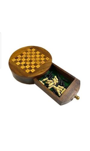 Personalized Handmade Wooden Round Mini Chess Board Game/Pocket Travelling Chess - Picture 1 of 4
