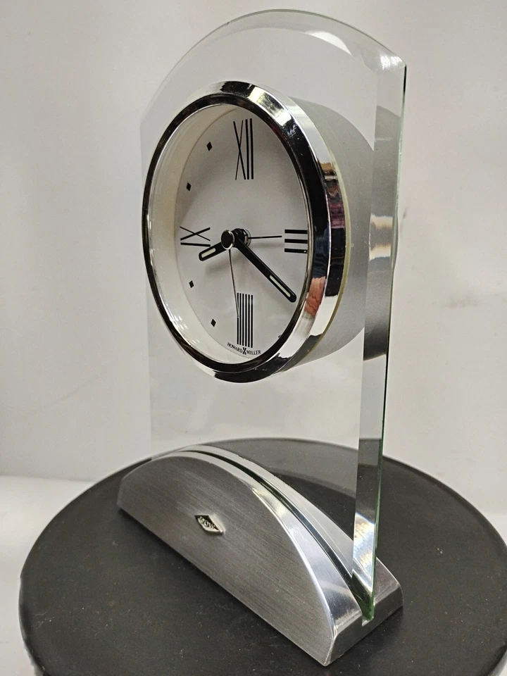 Reloj despertador de mesa HOWARD MILLER cuarzo Tribeca modelo 645-397 Foto 3 de 4