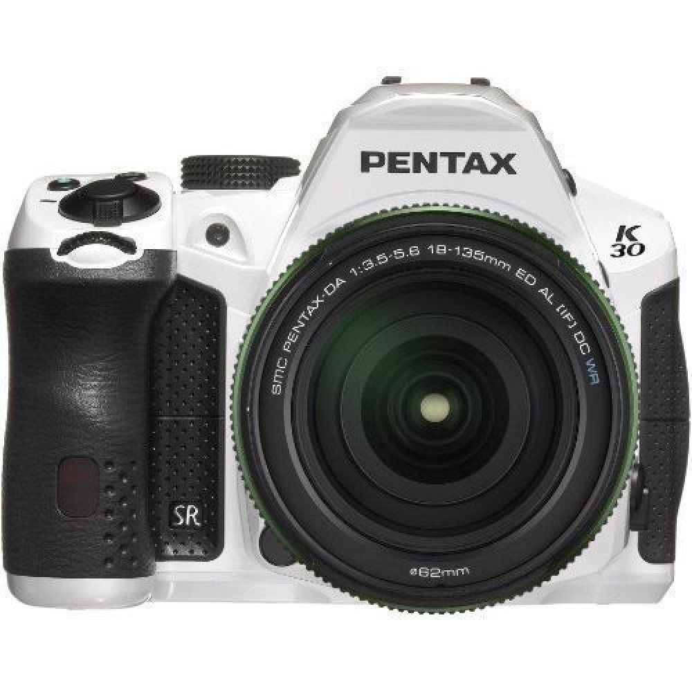PENTAX K30/18-135mm （良品) PENTAX K30⁄18-135mm （良品)