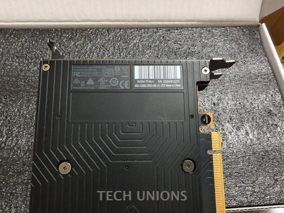 NVIDIA Titan V 12GB HBM2 Professional CUDA Graphics Card GPU 900-1G500-0000-000 - Image 3 of 4