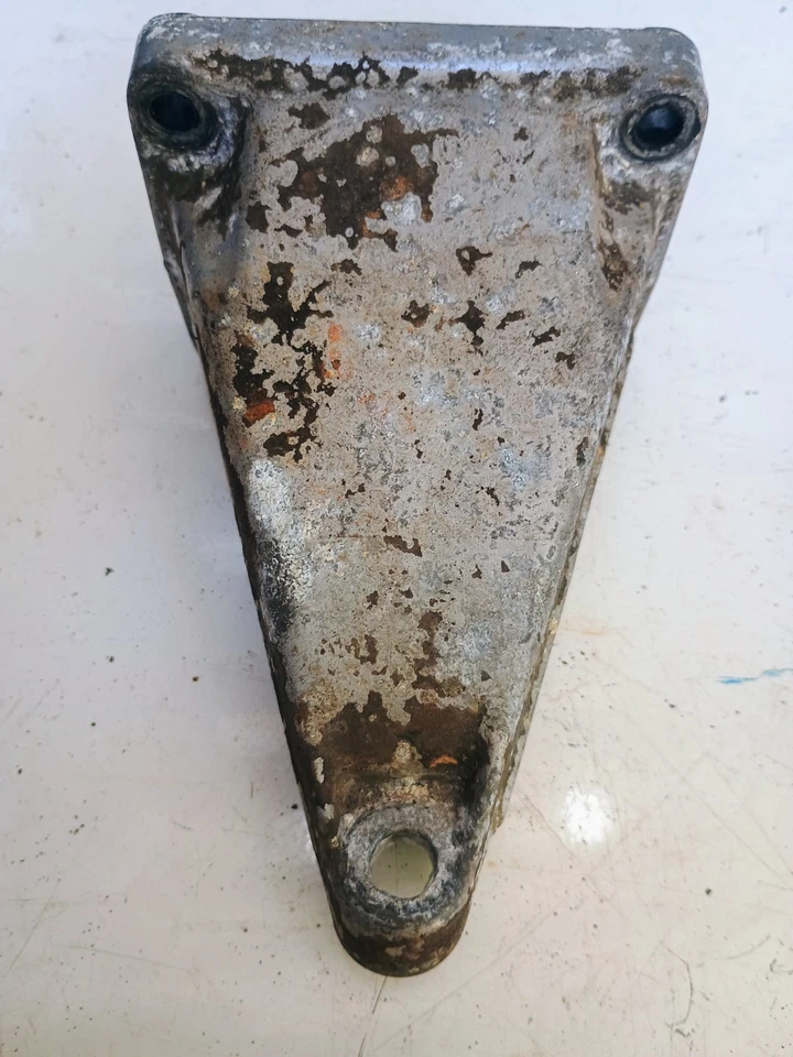 Soportes de montaje motor BmW E21 M20 320 323i 1175032 derecha 1175371 izquierda Foto 4 de 4