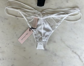 Agent Provocateur Halley White Lace Thong (size 5) NWT