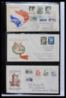 Lot 38943 FDC collection Netherlands 1950-1975 in album.