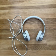 Beats Solo3 Wireless On-Ear Satin Silver A1796 Apple W1 Chip Headphones USED