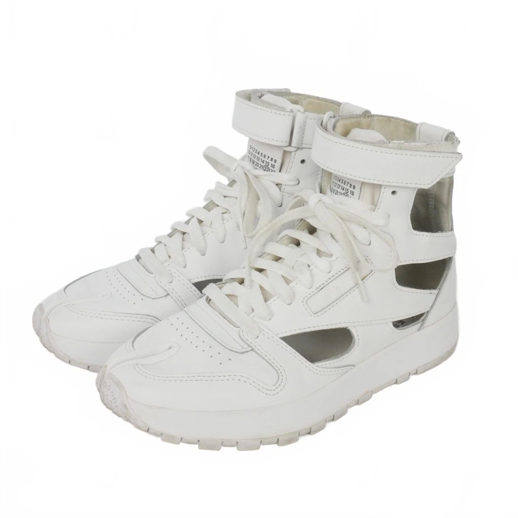 Maison Margiela Reebok Classic Leather Tabi Sneakers White 9.5" Nappa Leather