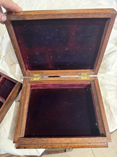 Joyero Vintage Madera 2 Niveles Púrpura Terciopelo Forrado Bisagras Cúpula Superior - Imagen 9 de 21