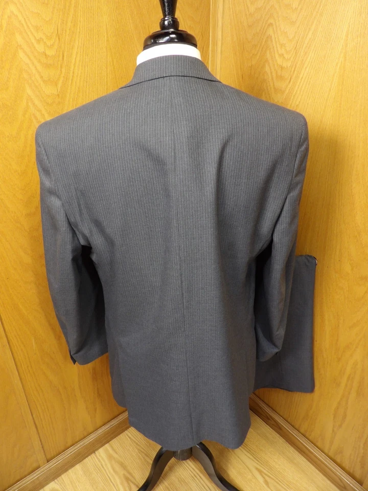 Костюм мужской Michael Kors 44L 36 X 35 светло-серый в тонкую полоску из вискозной смеси T#353 - Изображение 2 из 4