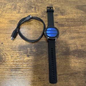 Garmin Venu 4 41mm Black (GPS) w/ Black Silicone Band - Excellent C2