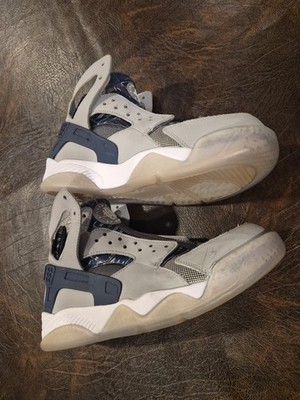 Nike Air Flight Huarache 705005001 Men US 7Running Shoes Wolf Gray Sneakers B554