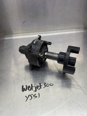#ad Mastercraft Wet Jet Duo 300 Mid Shaft Impeller Coupler 701 midshaft Bearing $88.99