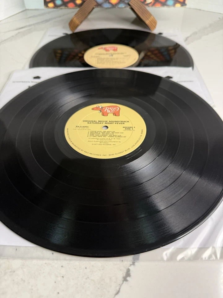 Saturday Night Fever Original Soundtrack OG 1977 Vinyl 2LP RSO RS-2-4001 VG+/VG+ - Image 4 of 4