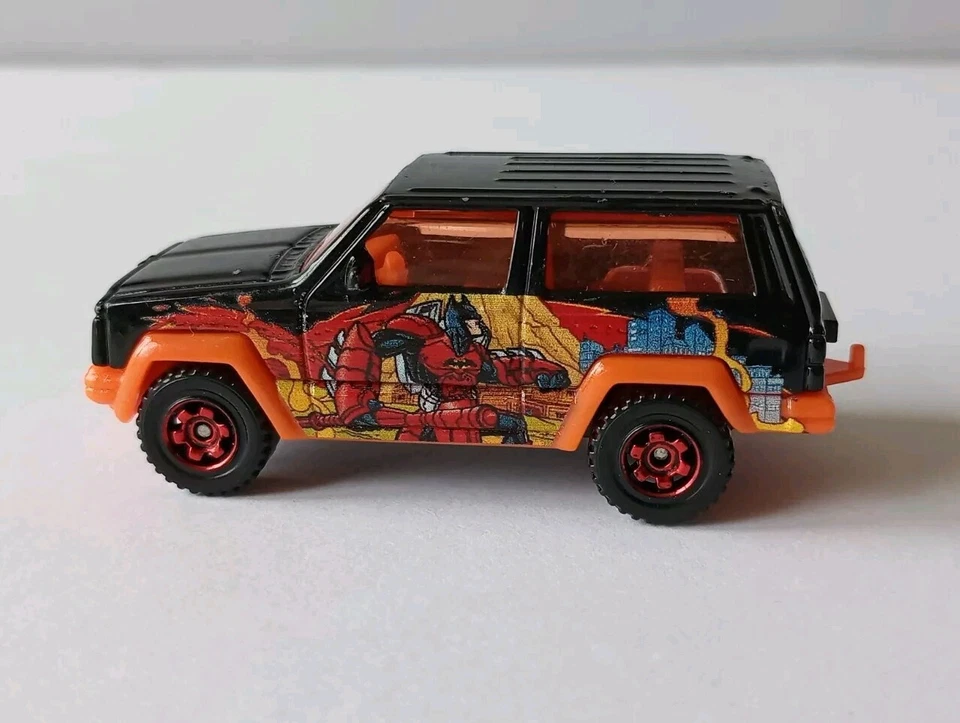 Batman Matchbox DC Comics Diecast Toy Car Collectible 1986 Jeep Cherokee  - Image 3 of 4