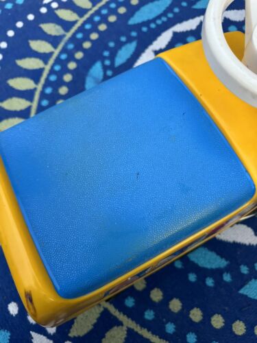 Vintage Fisher-Price Ride-On School Bus 983 Without Original Figure - Picture 9 of 9