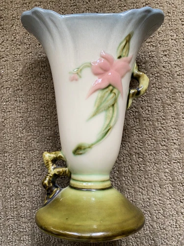 HULL USA Vintage Green Pink Floral Flared Woodland Vase W8