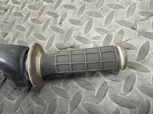 2009 YAMAHA YZ250F OEM RIGHT THROTTLE GRIP CABLE ASSEMBLY 5XC-26302-R0-00 - Picture 7 of 11