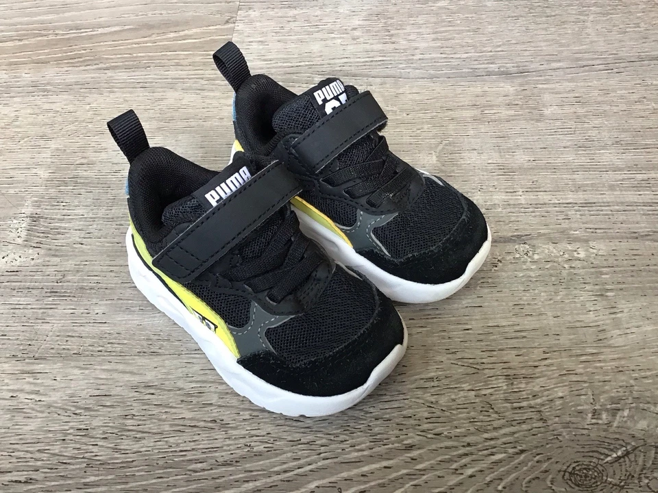 Puma Toddler Size 5C Spongebob Boys Black Sneakers Casual Shoes 393901-01 - Image 3 of 4