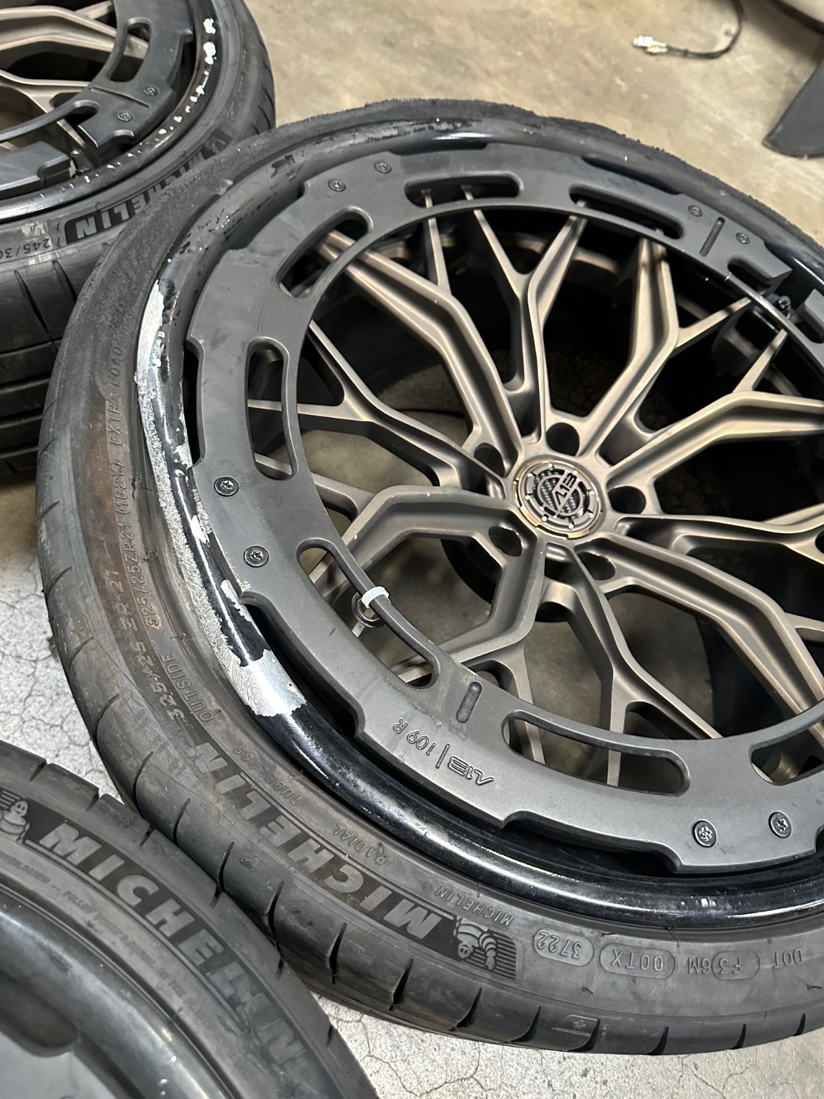 McLaren 720S, AL13 109R Wheel / Rim Set, 20 Front - 21 Rear, Damaged