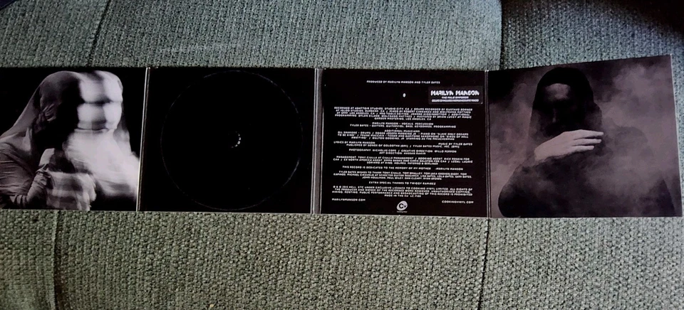 Marilyn Manson - the Pale Emperor CD Deluxe Edit RAR 3 Bonus Tracks - Bild 3 von 4