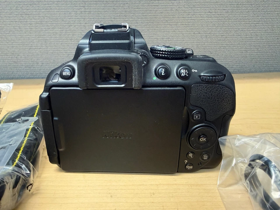 Nikon D5300 24.2MP Digital SLR Camera Black Untested - Image 4 of 4
