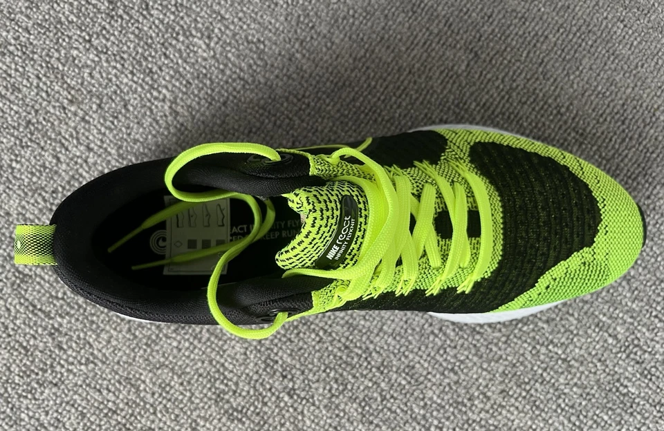 Nike React Infinity Run Flyknit 2 Volt Black Sequoia CT2357-700 - Image 4 of 4