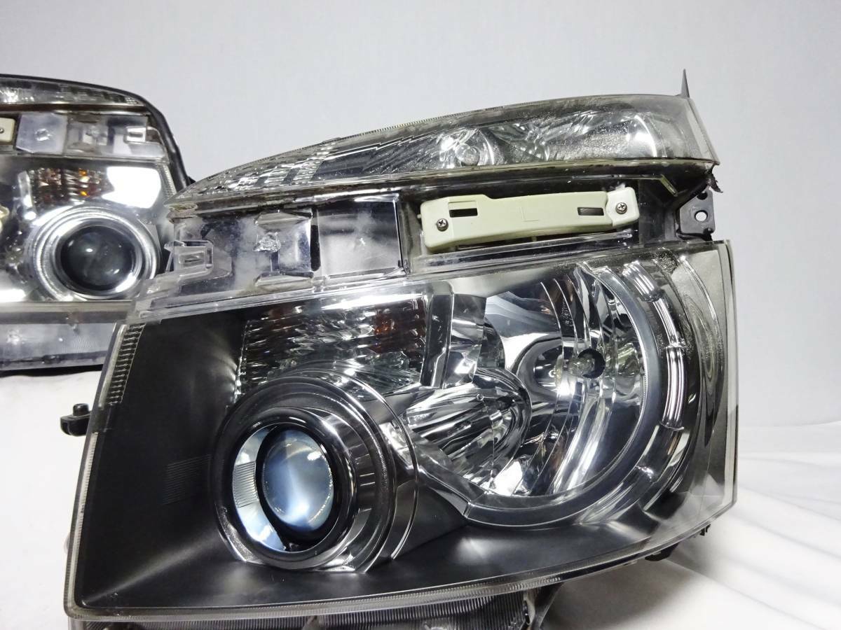 JDM 2008 Toyota Voxy ZRR70G ZRR75G HID Headlights Lights Lamps Set