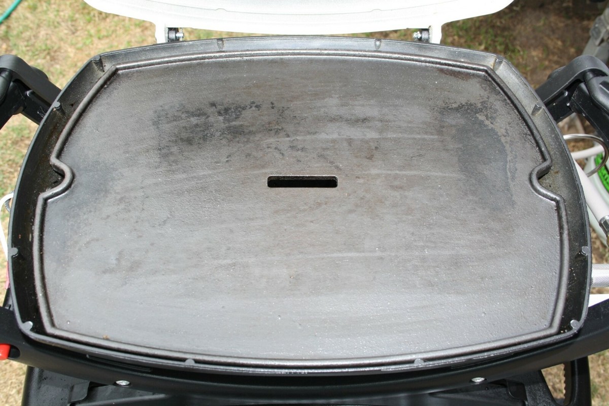 Campaquip Cast Iron Barbeque Griddle Plate for Weber Q100