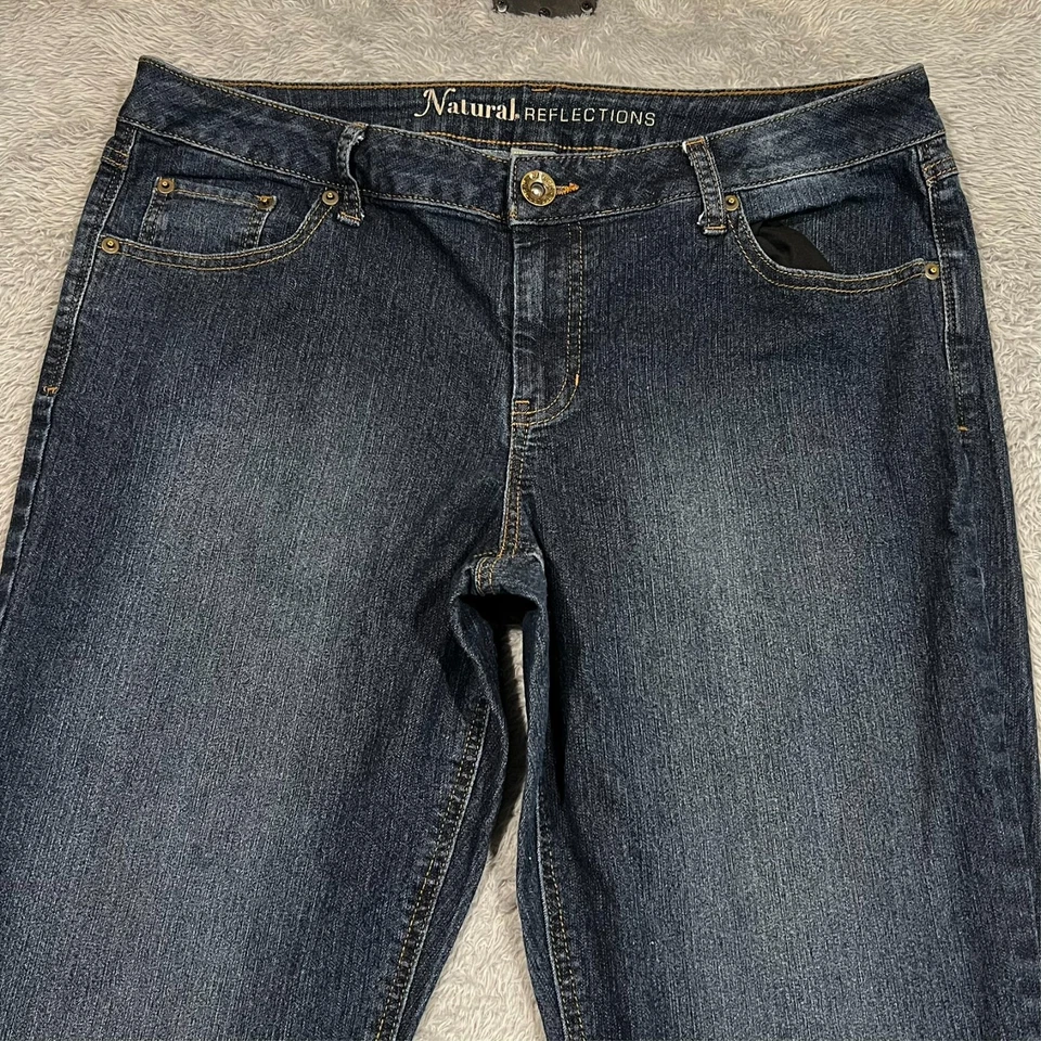 Natural Reflections Jeans Women's 14T Tall 34x33 Straight Embroidered 5-Pocket - Image 2 of 4