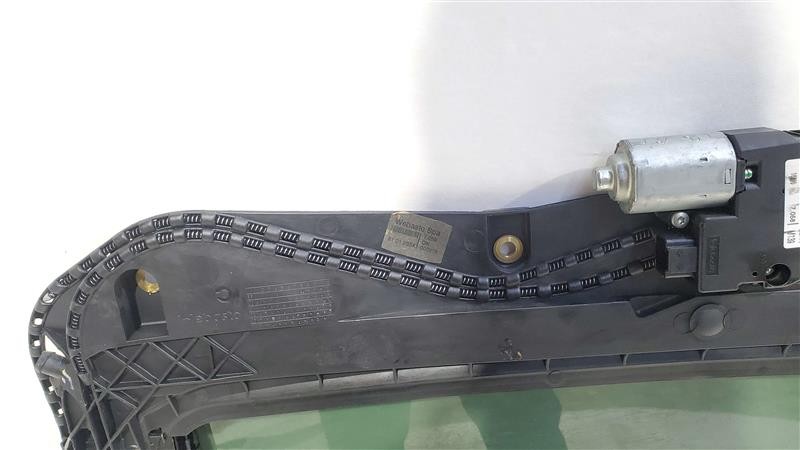 Maserati Quattroporte 2007 Sunroof assembly