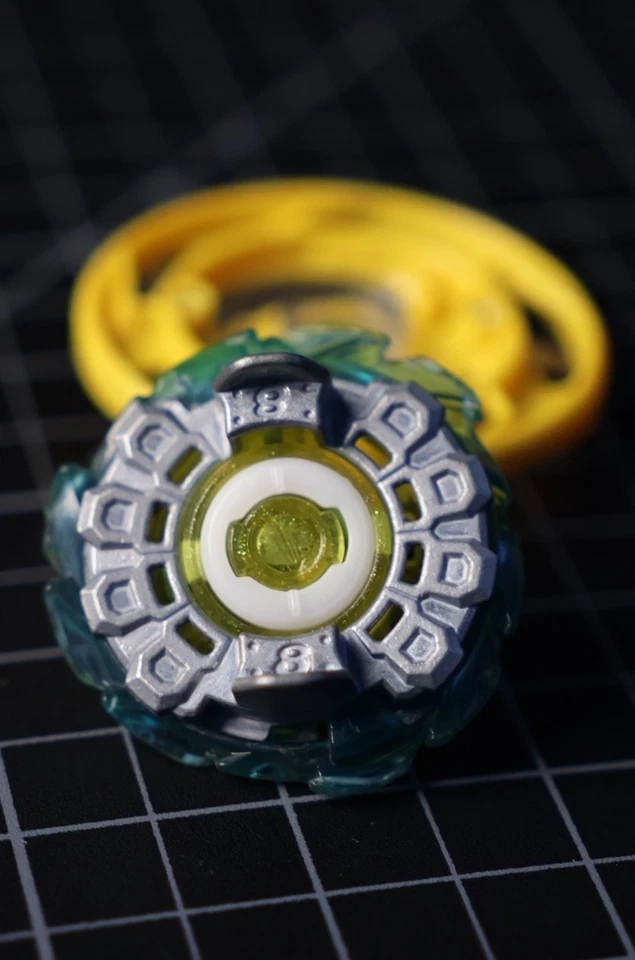 Maximum Garuda 8flow Flugel B-87 01: Beyblade Burst God Takara Tomy #1 O Foto 4 de 4
