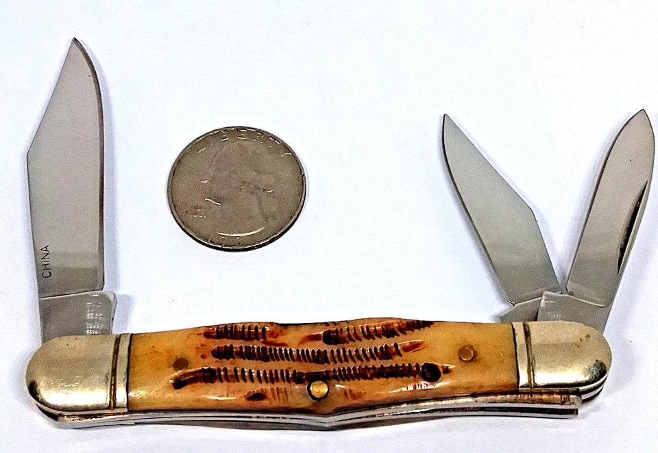 Cuchillo de Bolsillo Plegable Rough Rider 3 Hojas Usado De Colección Mango de Hueso Forro de Latón Foto 2 de 4