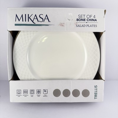 Mikasa TRELLIS White Embossed Salad Plates SET OF 4 New in Open Box