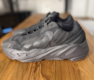 Adidas Yeezy Boost 700 Mnvn Triple Black Mens Size 9 Sneakers