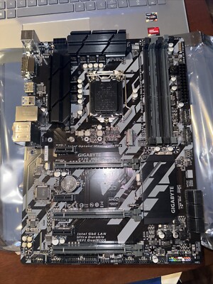 GIGABYTE Z370 HD3 LGA 1151 (300 Series) Intel Z370 HDMI ATX Intel
