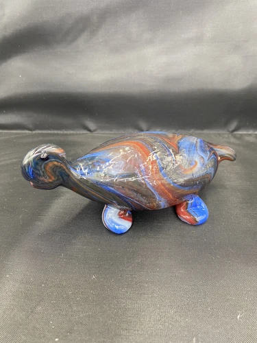 FENTON DAVE FETTY OFF HAND TURTLE PAPERWEIGHT FIGURINE SIGNED RED WHITE BLUE