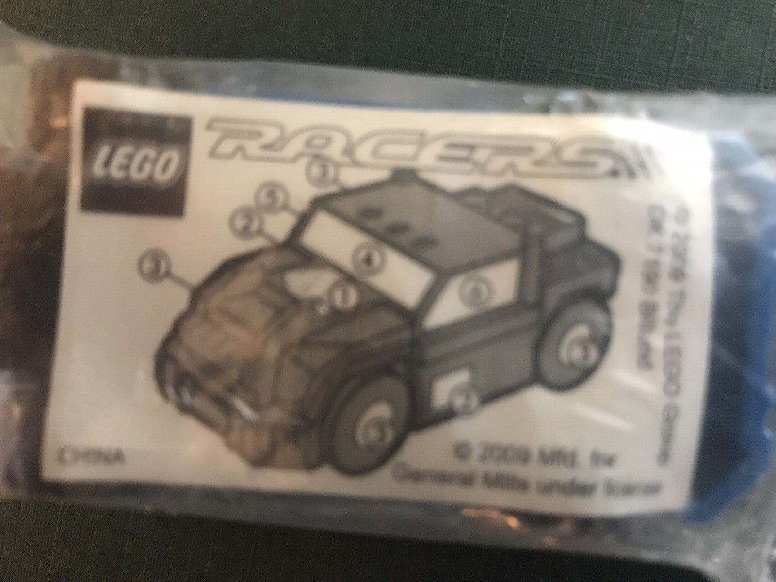 Lego Racers - 2009 DK 7190 Billund - Blue - General Mills. New in Package.