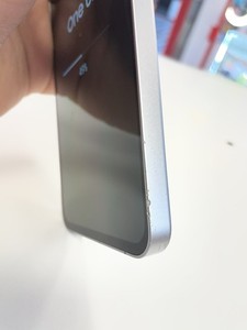 Samsung Galaxy S24 FE 5G - 128GB - Entsperrt B+ mit kleinen Kratzern