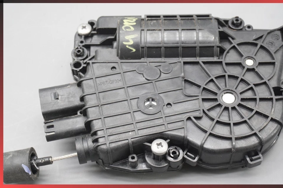 BMW 550i xDrive 2011-2016 actuador de bloqueo de puerta trasera derecha módulo de cierre suave OEM Foto 2 de 4