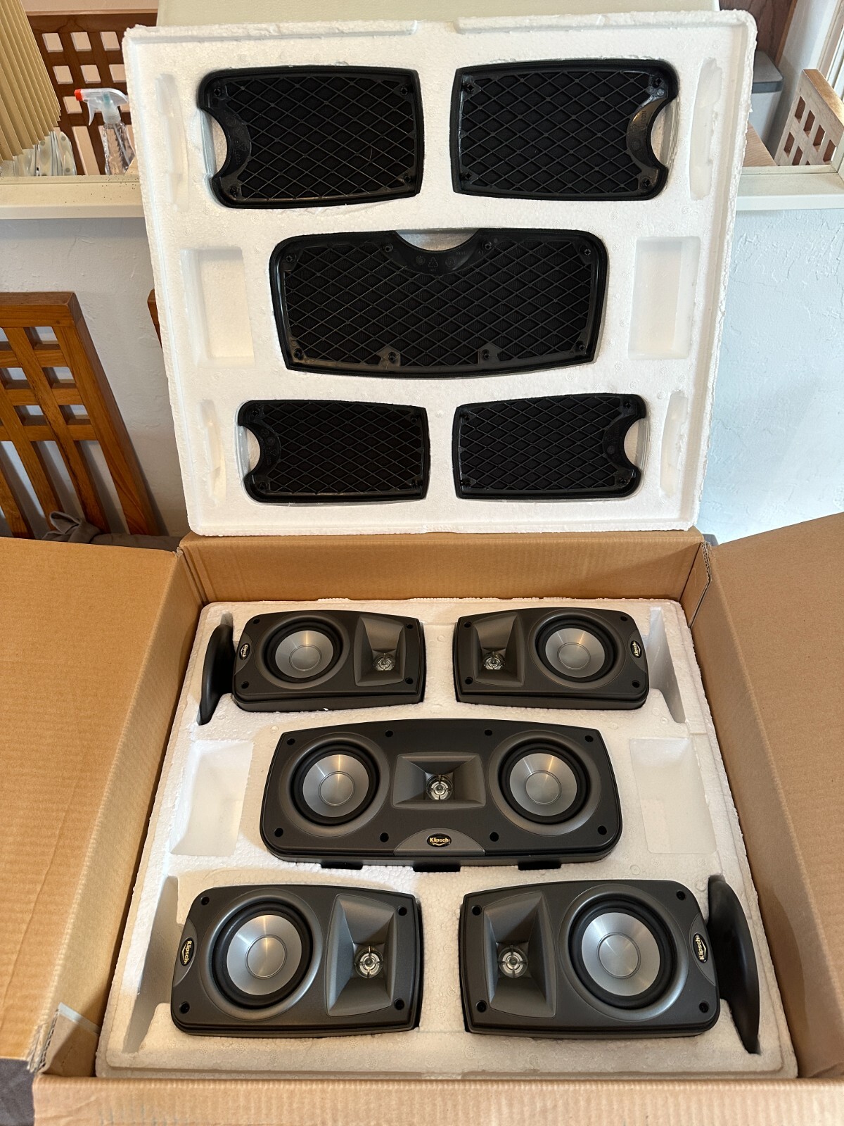 Klipsch Quintet III LOT OF 5 Speaker Home Theater Charcoal Center