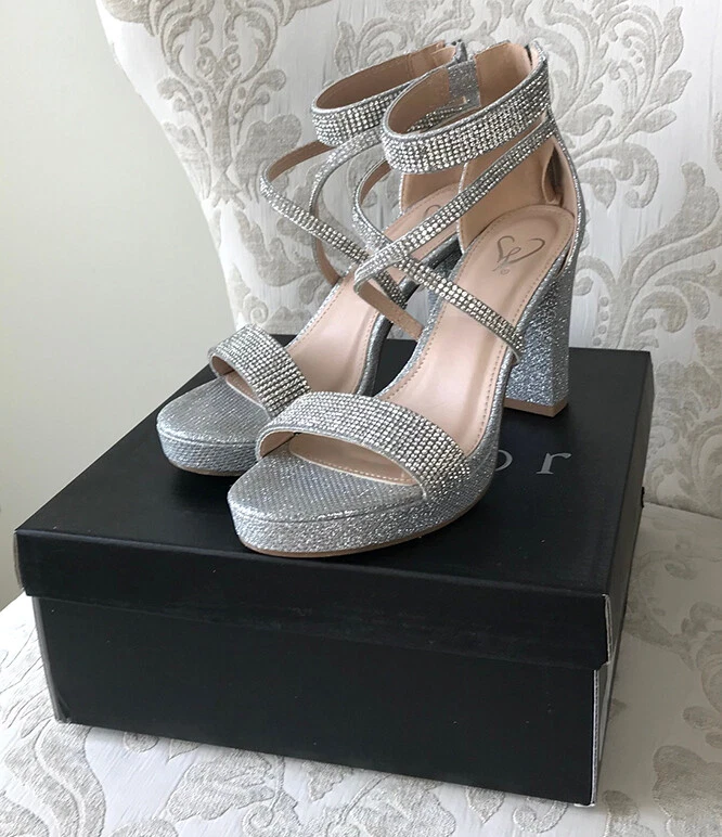 Pointy Glitter Kitten Heels Silver