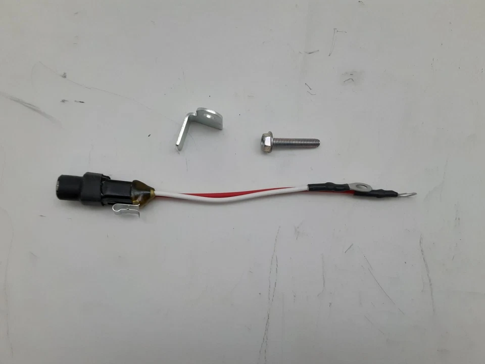 Подлинный регулятор Briggs & Stratton 84002239 - Изображение 2 из 4