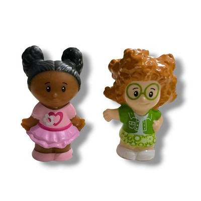 Fisher Price Little People Lot Of 2 Girls Sofie Green Tessa Pink 2012
