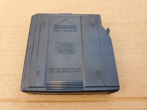 1999/04 LAND ROVER DISCOVERY 2 CD DVD CHANGER MAGAZINE CARTRIDGE OEM