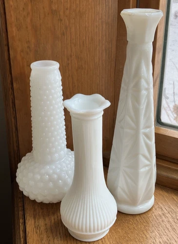 Set of 3 Vintage White Milk Glass Bud Vases Hobnail Geometric Ribbed Flowers