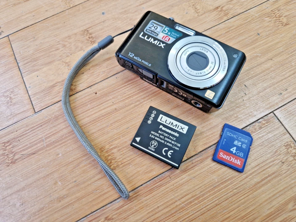 Panasonic Lumix DMC-FS15, photo 1 of 5