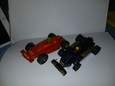 2 Vintage Scalextric C133 Walter Wolf Racing #20 C124 Deserra Sports Shell Öle