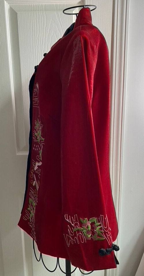 Red Jacket Chinese Embroidered Coat Long Sleeve Top VTG Small De Li Niao VGUC View 3