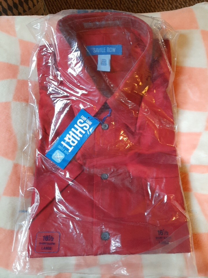 FILA Camicie vintage Saville Row uomo rosso L maniche corte con bottoni sateen resistenti alle rughe