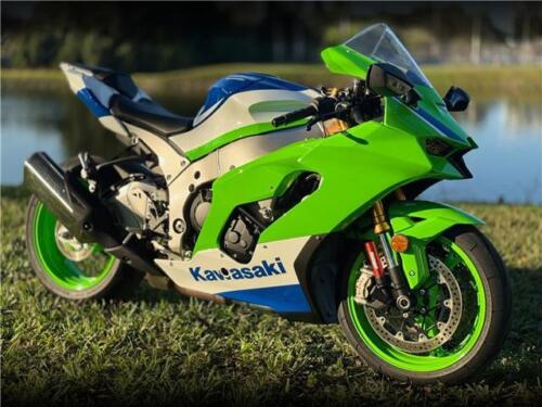 2024 Kawasaki Ninja ZX-10R 40th Anniversary Edition ABS